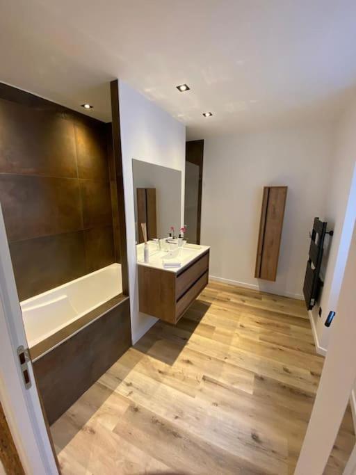 Appartement New 5min To Little Venice